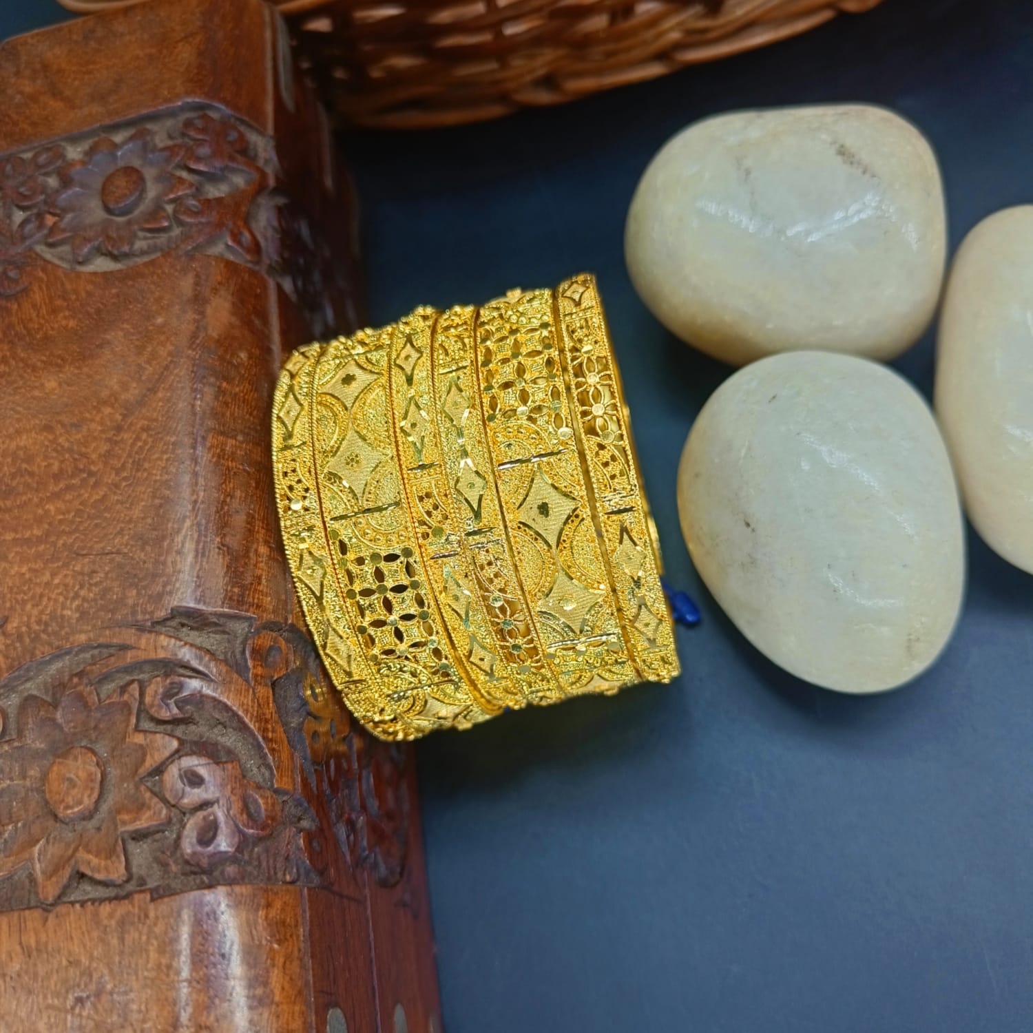 Vaeda One Gram Gold 6 pis Bangles Set