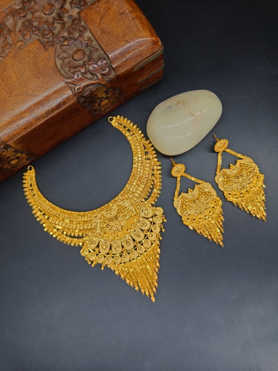 Amara  1 Gram Gold Plated Designer Necklace Set