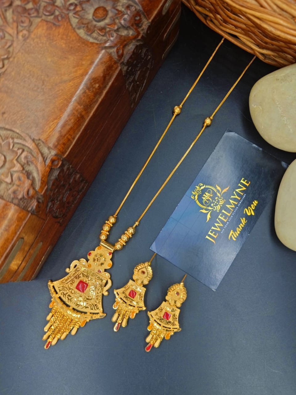 Kalesi an 1 Gm Gold Plated Chain Set.