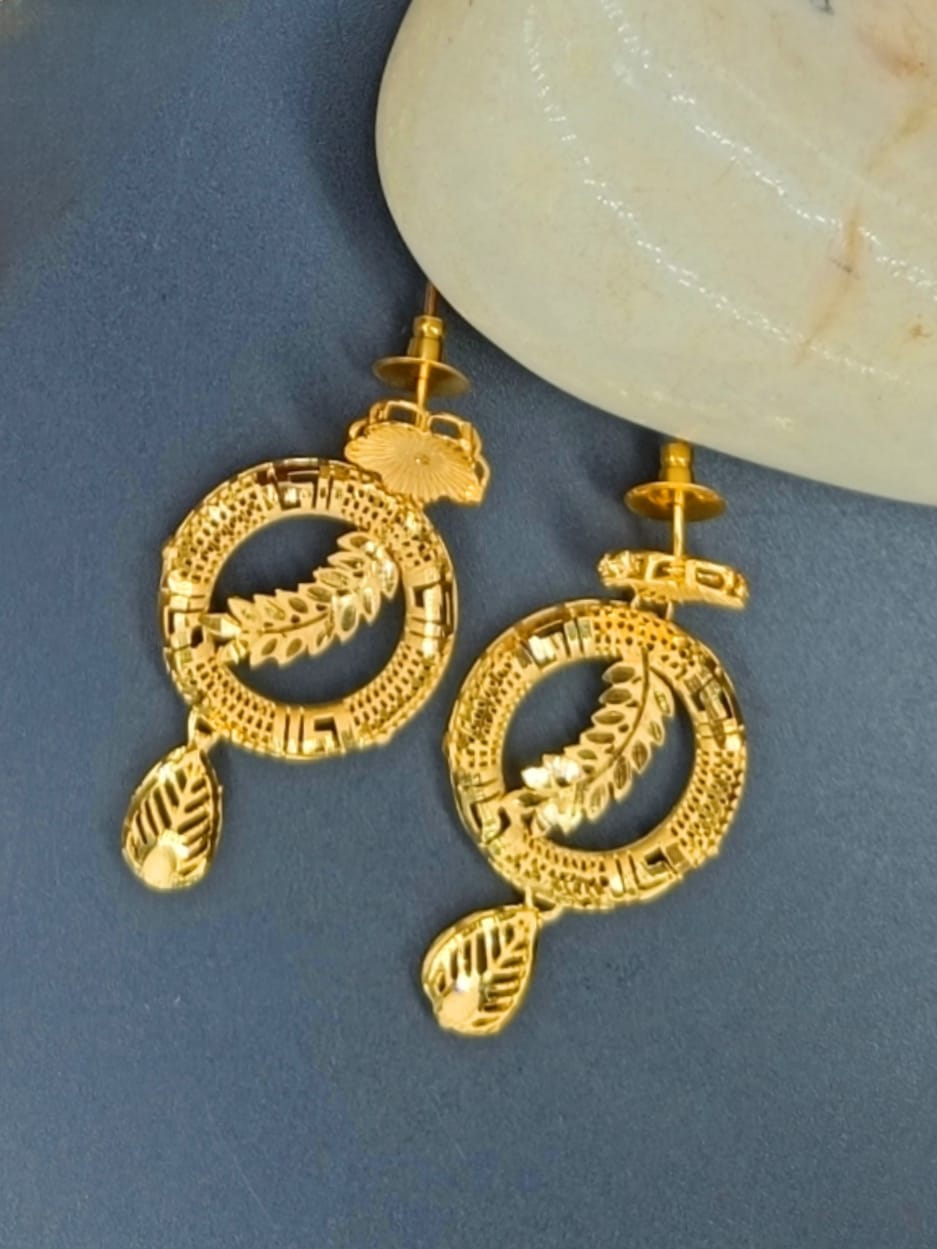Aniruḍa  Turkish Gold-Plated Necklace