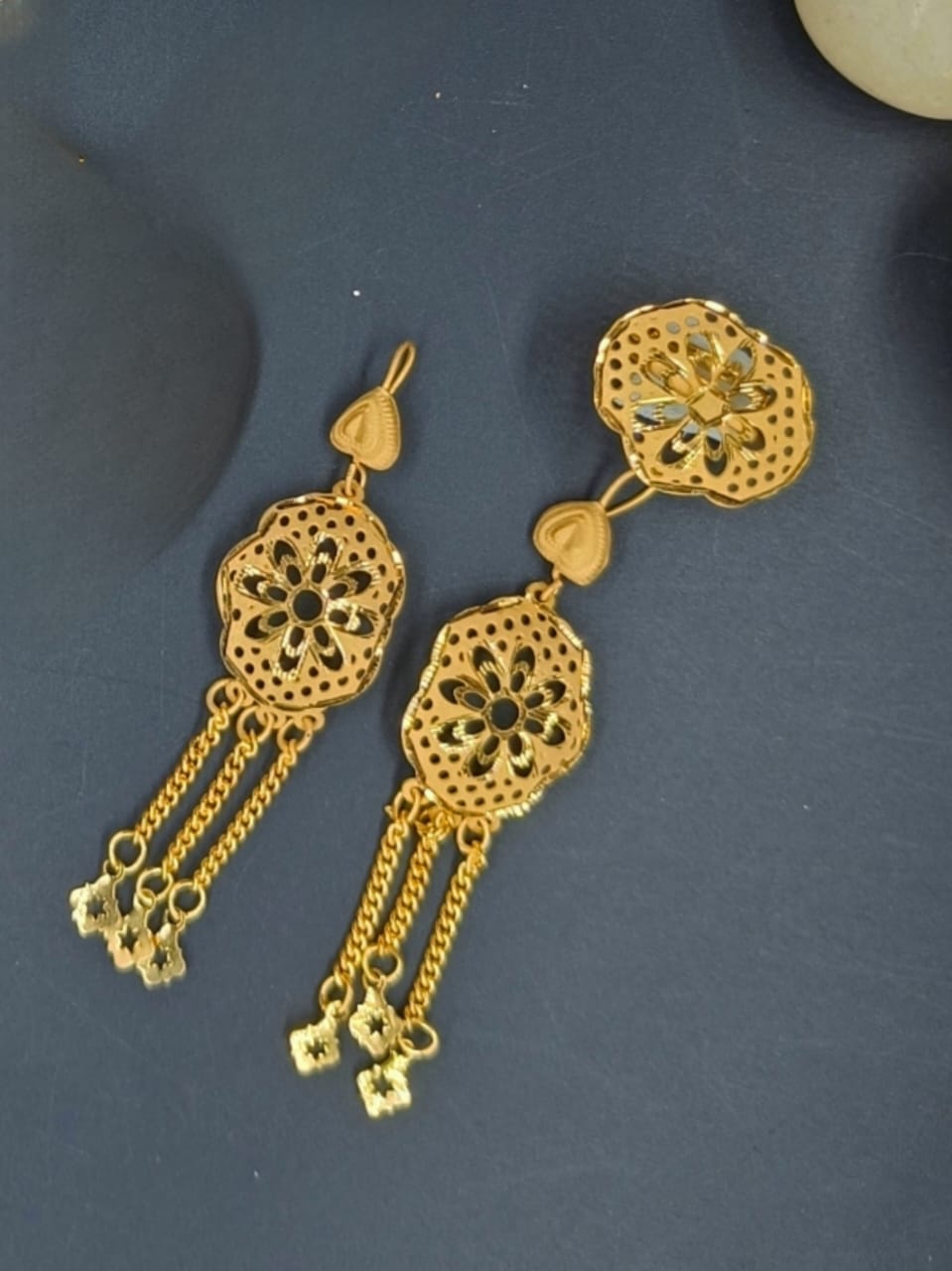 Alaynna 1 Gm Gold Plated Chain Set