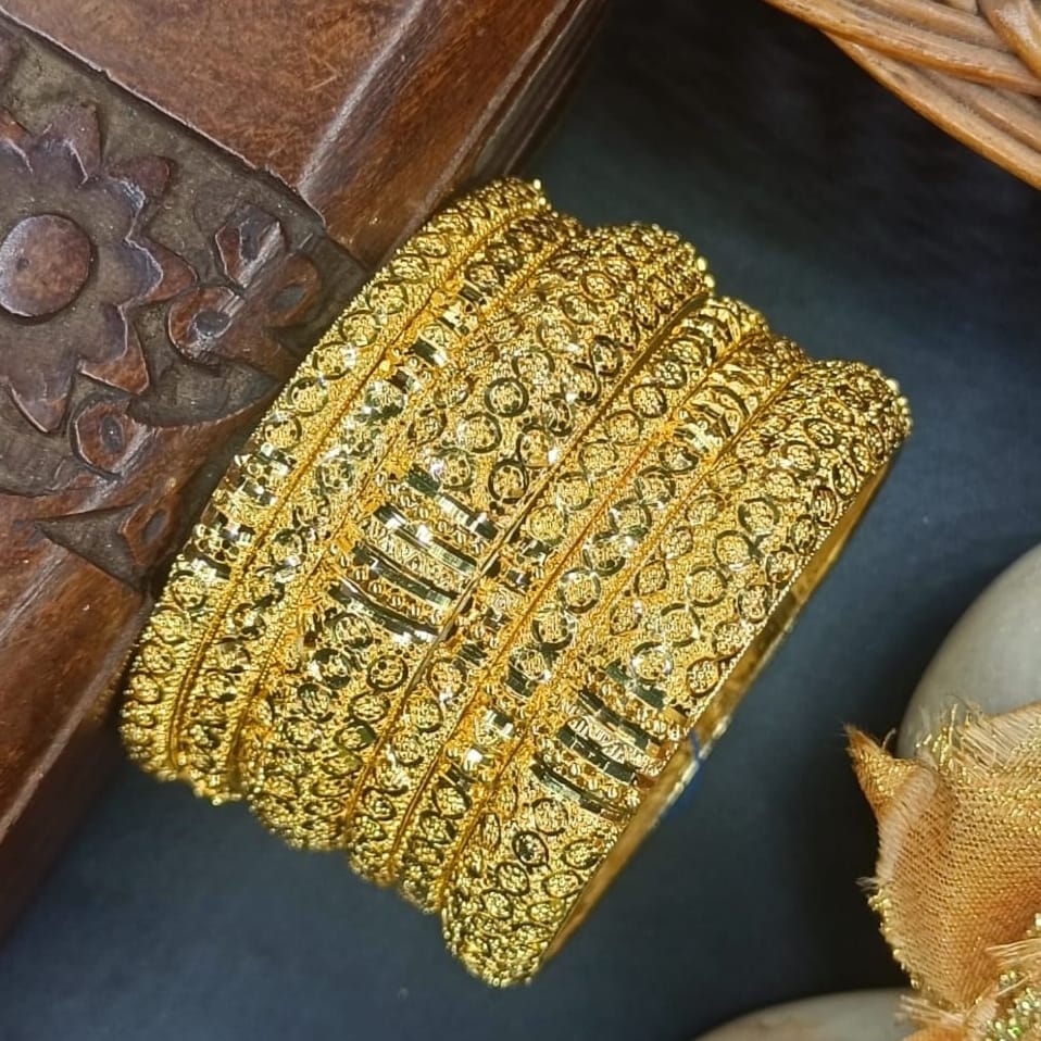 Nithya One Gram Gold 6 pis Bangles Set
