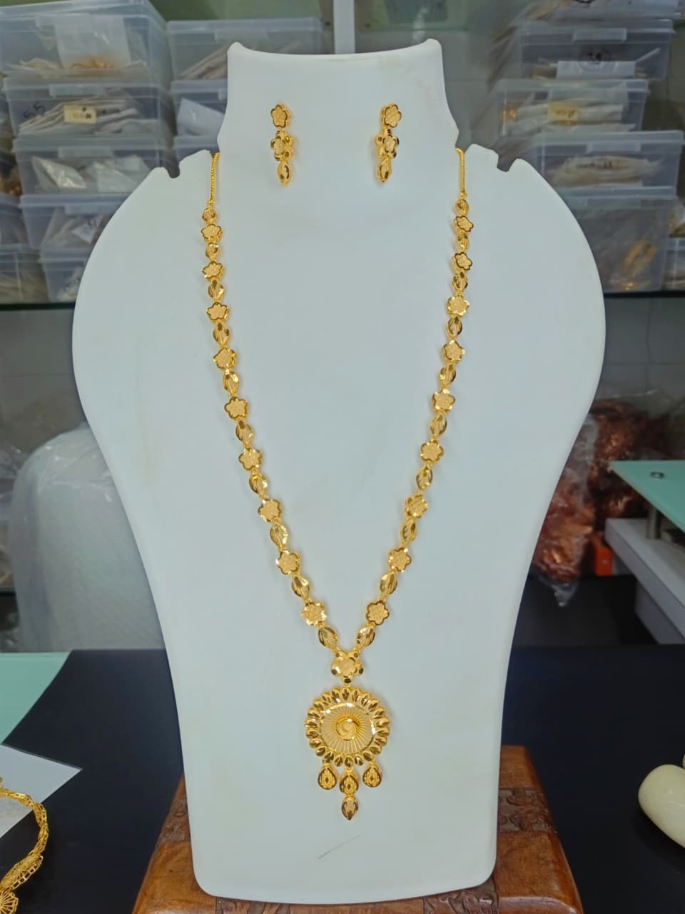 Acyuta Turkish Gold-Plated Necklace