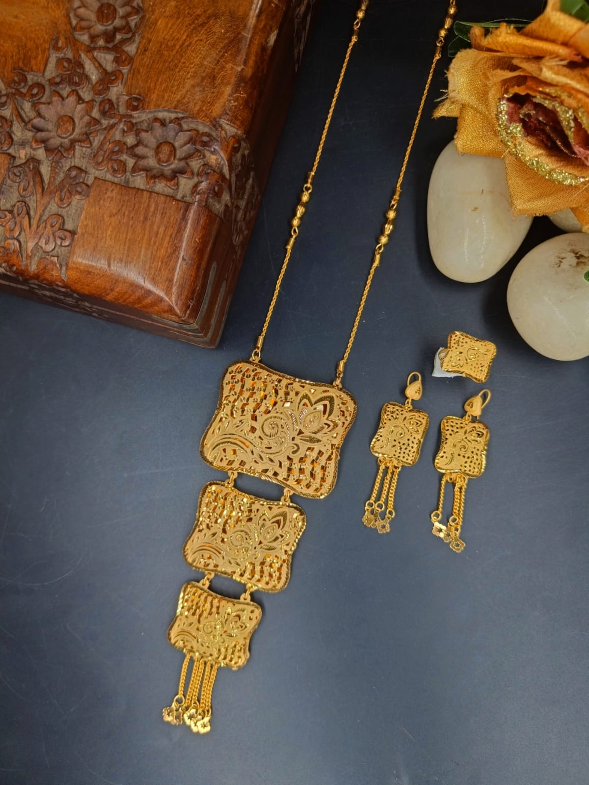 Aldeen 1 Gm Gold Plated Chain Set