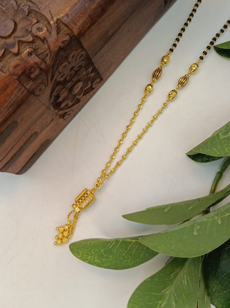 Śuciya 1 Gram Gold Plated Short Mangalsutra