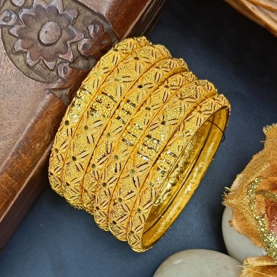 Roshni One Gram Gold 6 pis Bangles Set