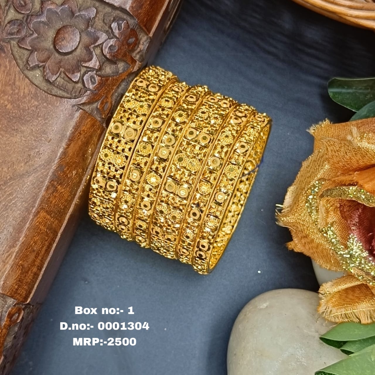 Savitri One Gram Gold 6 pis Bangles Set