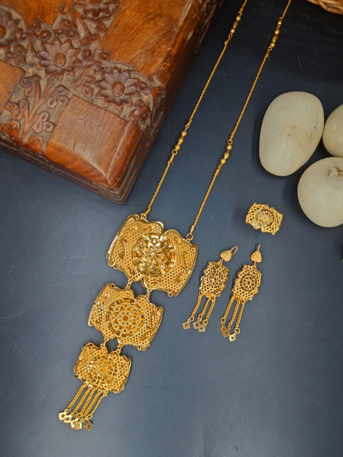 Alessandra 1 Gm Gold Plated Chain Set