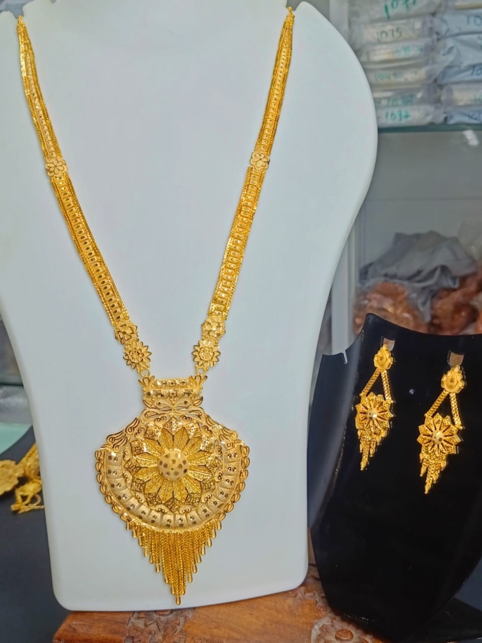 Chhaya FLower look, Premium Quality Rani har !