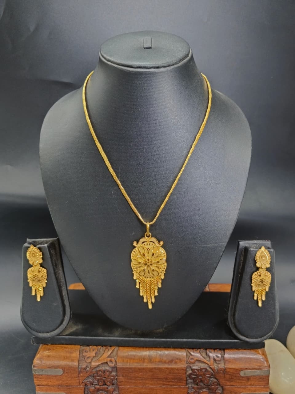Charu  1 Gm Gold Plated Chain Set