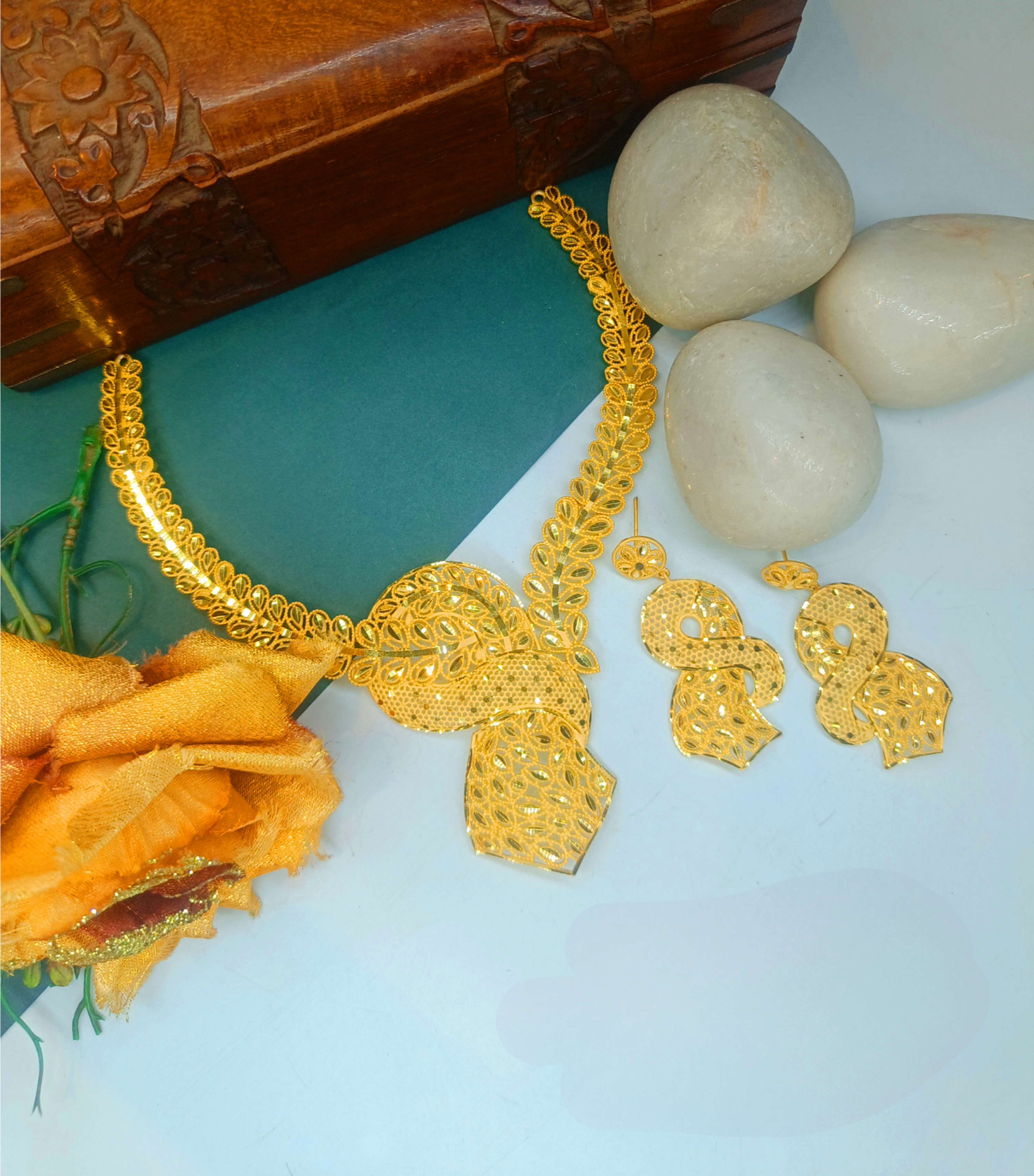 Leyla Sultana 1 Gram Gold Plated Designer Necklace Set