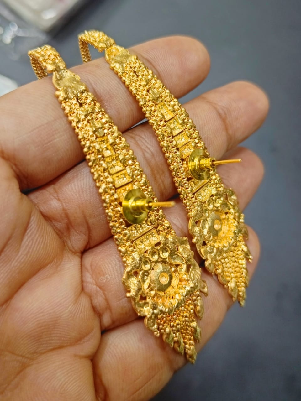 Riya 1 Gram Gold Plated Kan Sahara