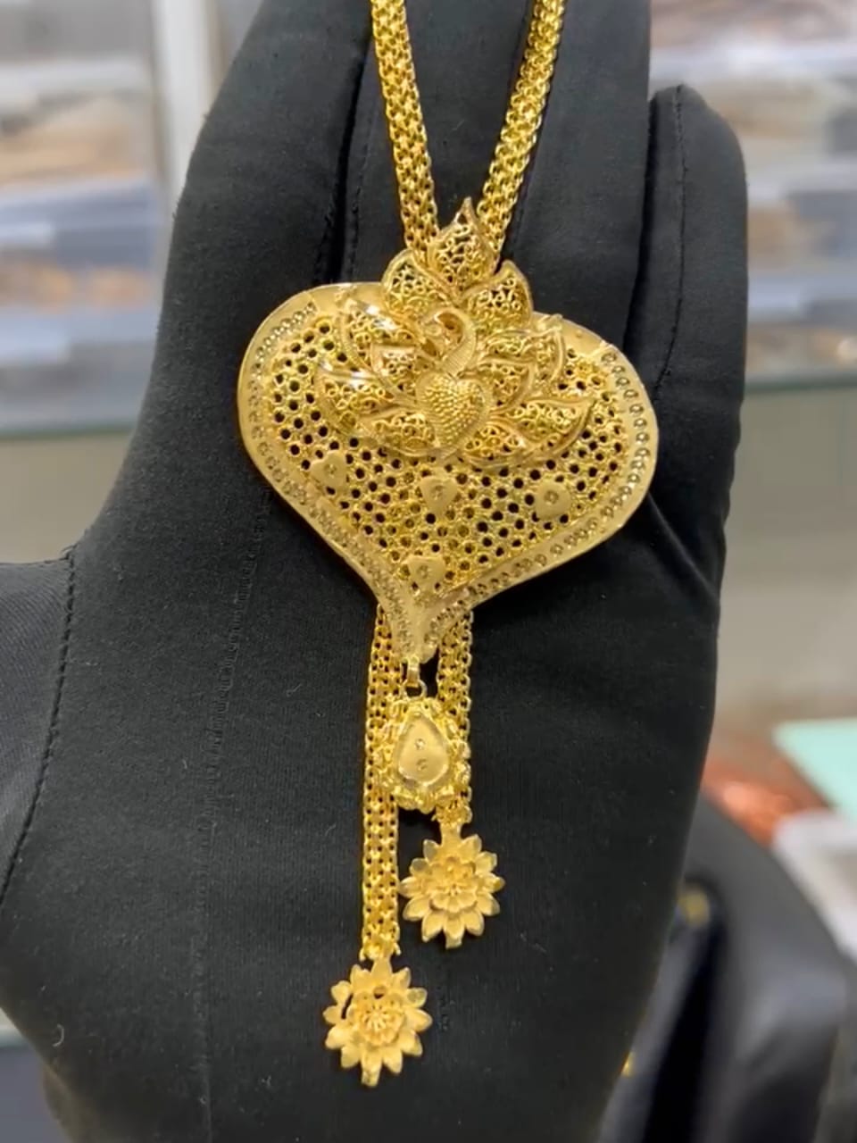 Ashoka 1 Gm Gold Plated Tie Chain Pendent Set