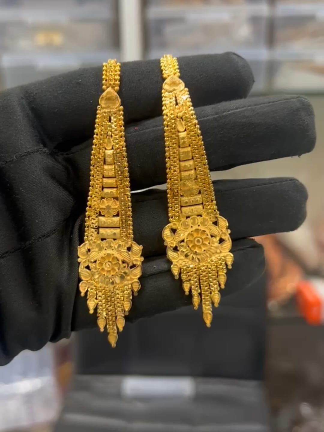 Madhuri  1 Gram Gold Plated Kan Sahara