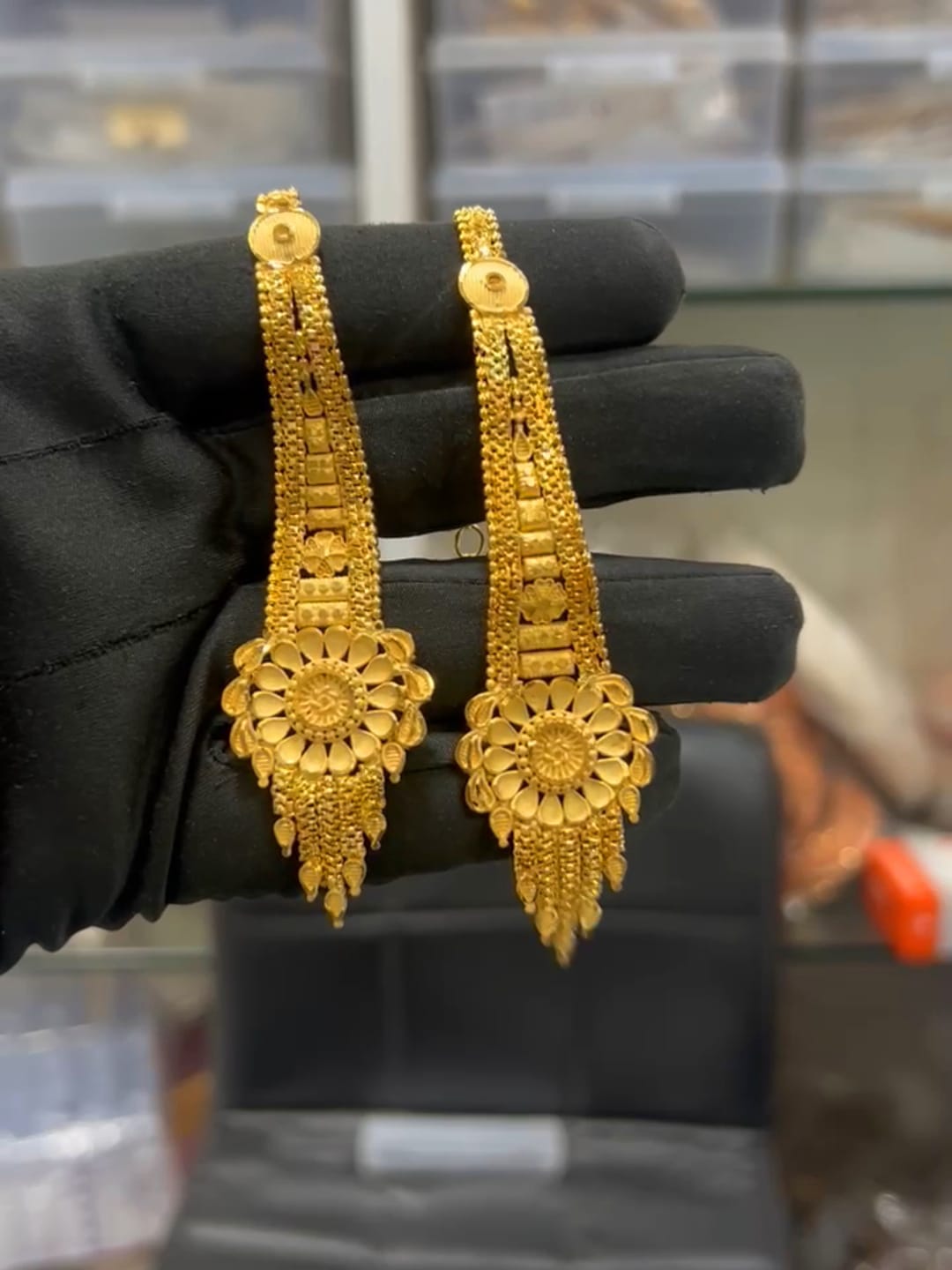 Satyabhama 1 Gram Gold Plated Kan Sahara
