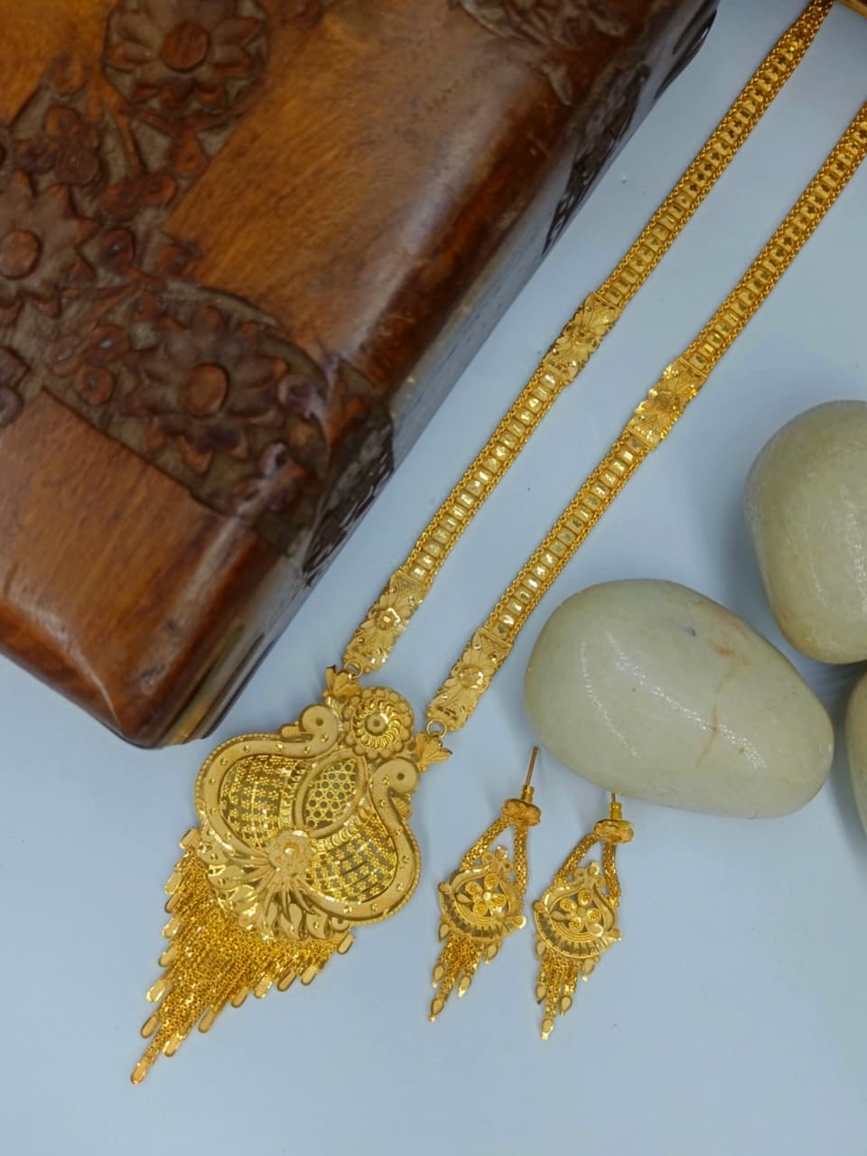 Hamsika FLower look, Premium Quality Rani har !!