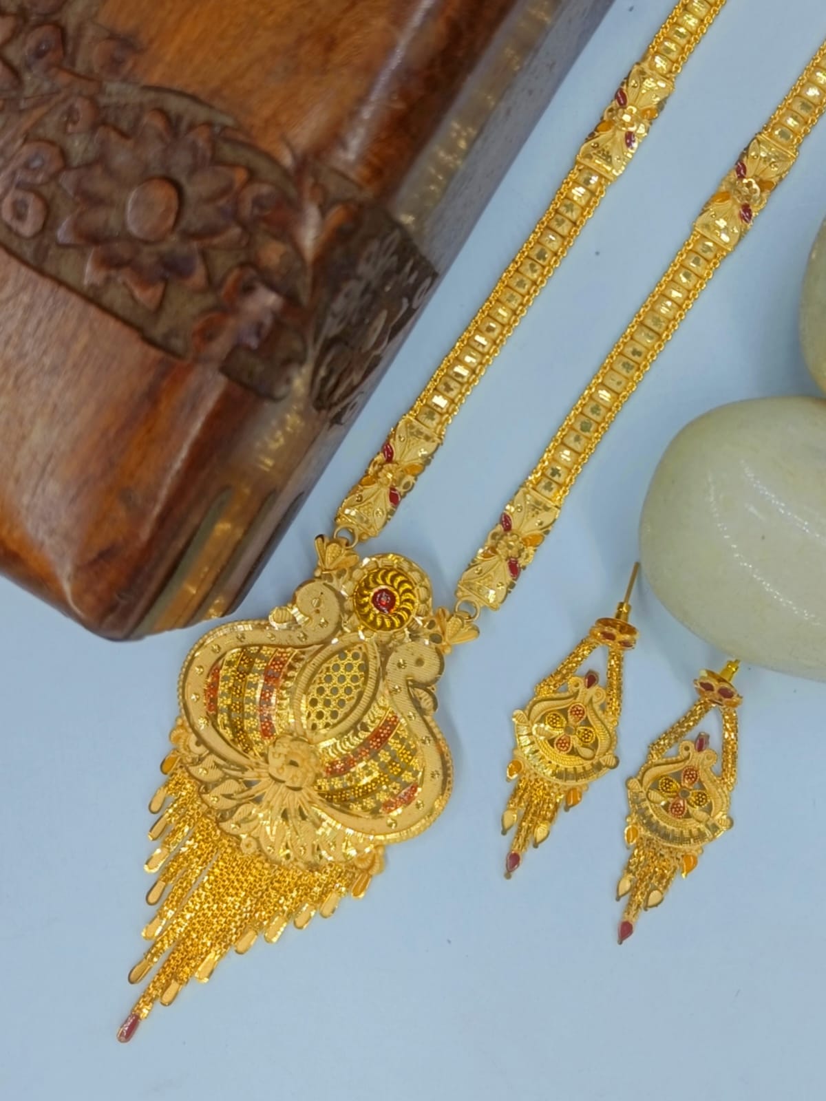 Madhu Lower look, Premium Quality Rani har !