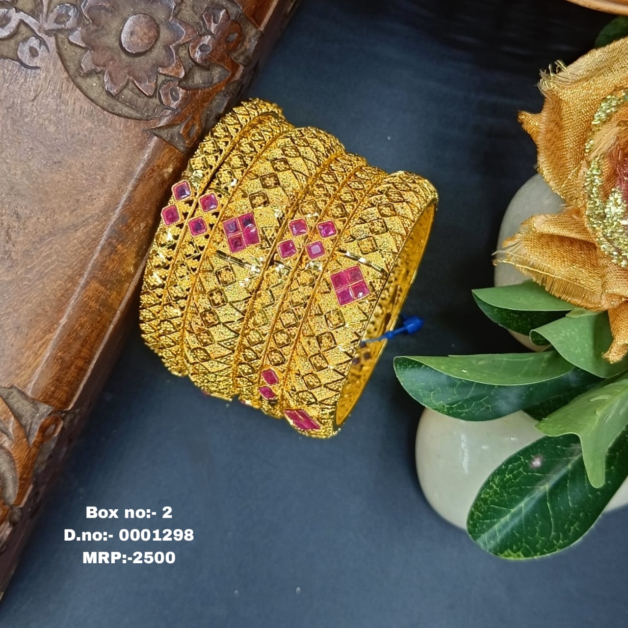 Hàoyú  One Gram Gold 6 pis Bangles Set