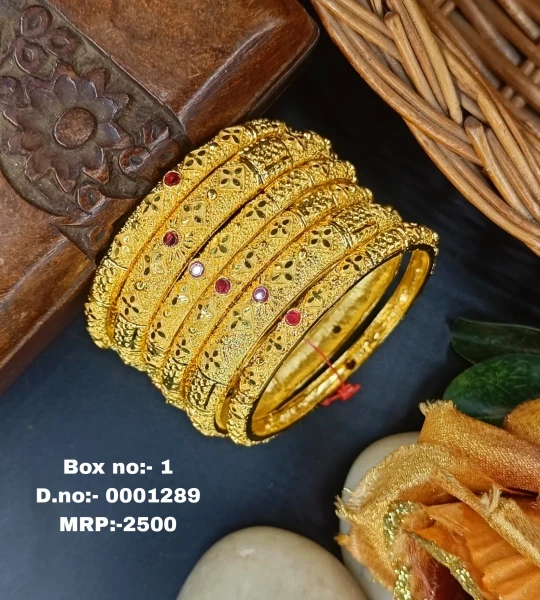 BX-1 One Gram Gold Foaming Fancy Womens Bangles 0001289