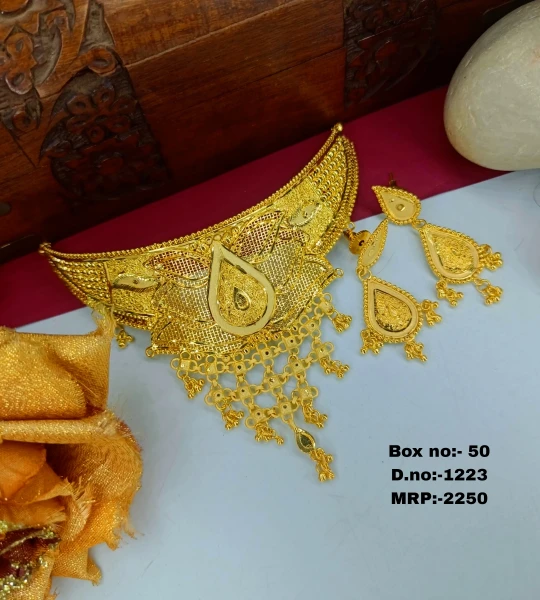 BX-50 One Gram Gold Foaming Designer Choker Set 0001223