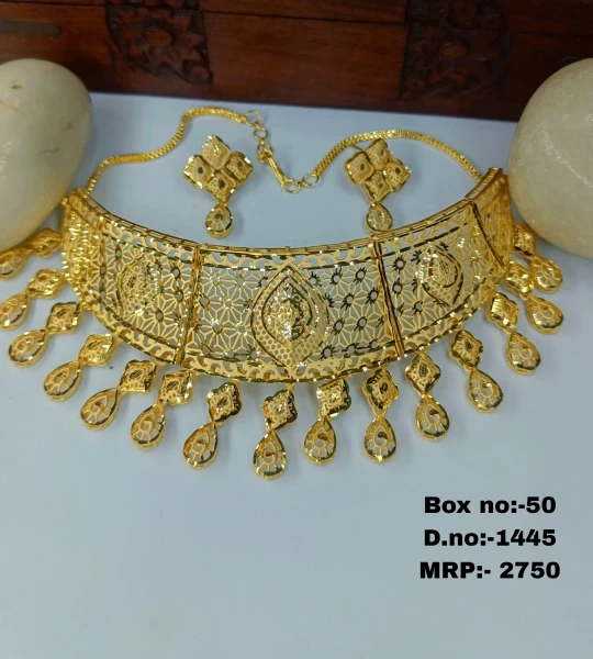 BX-50 One Gram Gold Foaming Dubai Choker Set 0001445