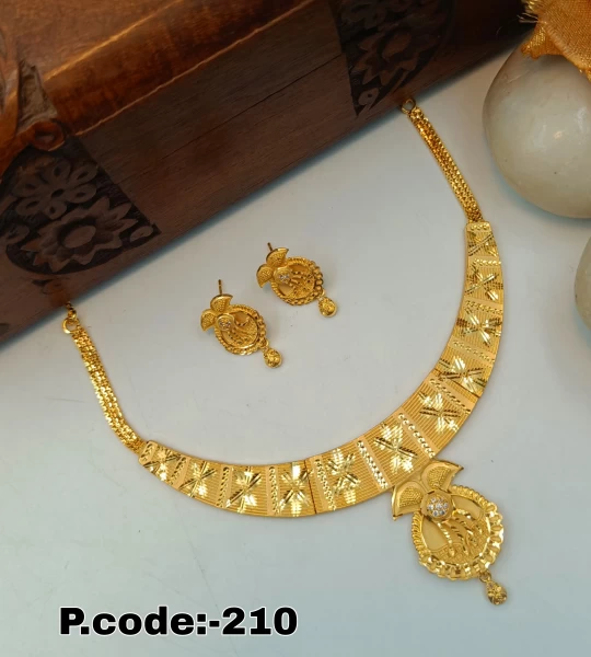 BX-22 One Gram Gold Foaming Fancy Necklace Set 0000090