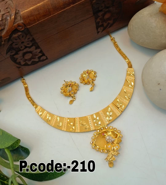 BX-22 One Gram Gold Foaming Fancy Necklace Set 0000078
