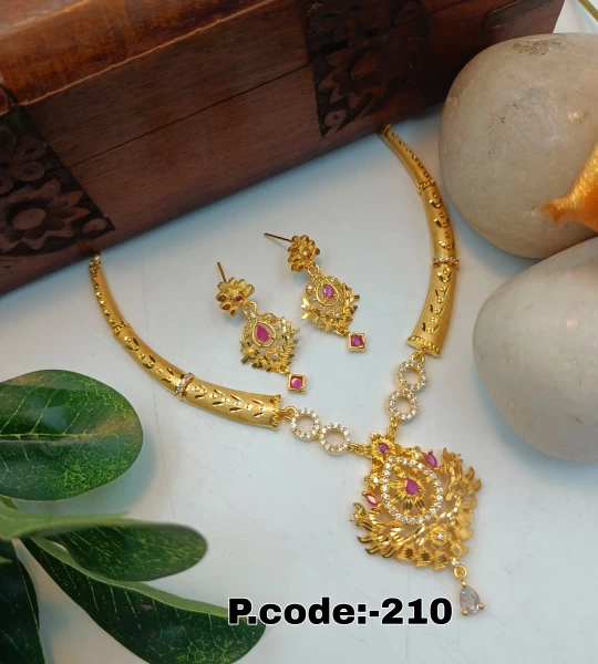 BX-22 One Gram Gold Foaming AD Necklace Set 0000066