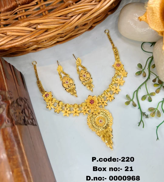BX-21 One Gram Gold Foaming AD Necklace Set 0000968