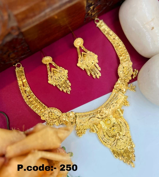 BX-21 One Gram Gold Foaming Designer Fancy Necklace Set 0000194