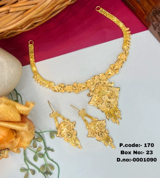 BX-23 One Gram Gold Foaming Designer Fancy Necklace Set 0001090