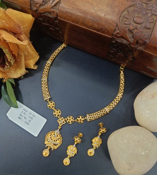 BX-26 One Gram Gold Foaming AD Necklace Set  0001146