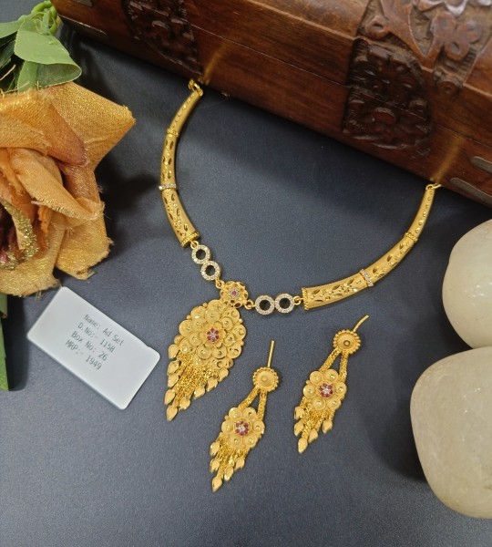 BX-26 One Gram Gold Foaming AD Necklace Set 0001158