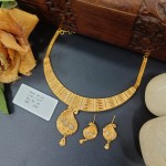 BX-26 One Gram Gold Foaming AD Necklace Set 0001173