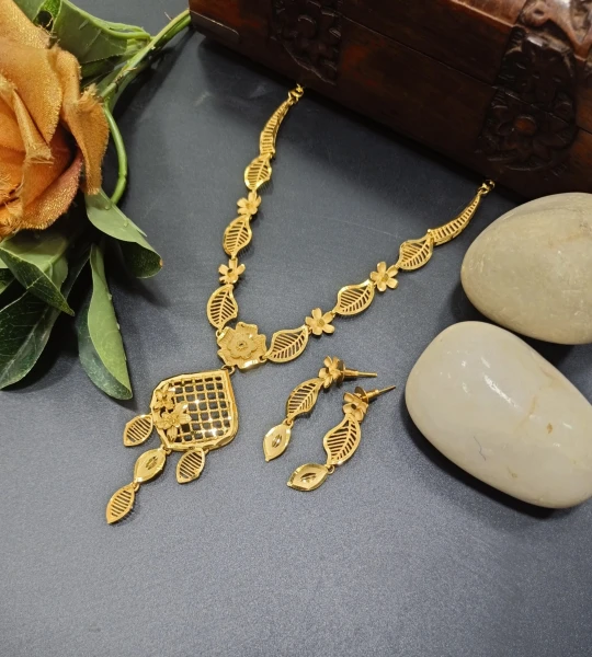 BX-22 One Gram Gold Foaming Designer Designer Necklace Set 0000119