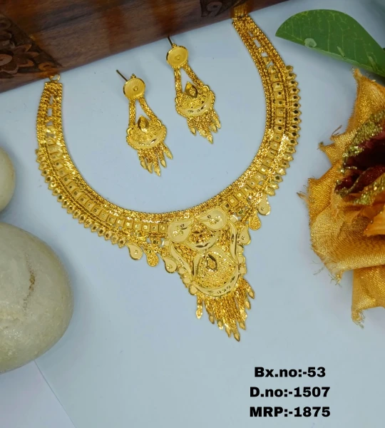 BX-53 One Gram Gold Foaming Designer Necklace Set 0001507