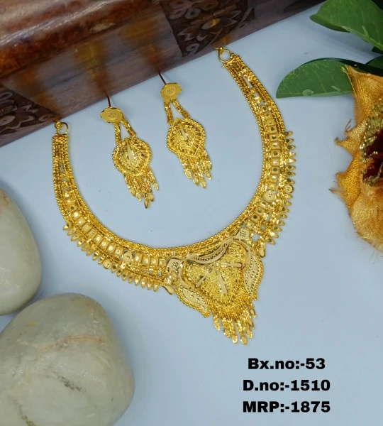 BX-53 One Gram Gold Foaming Designer Necklace Set 0001511