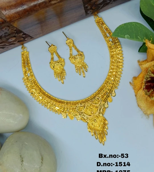 BX-53 One Gram Gold Foaming Designer Necklace Set 0001514