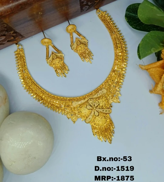 BX-53 One Gram Gold Foaming Designer Necklace Set 0001519