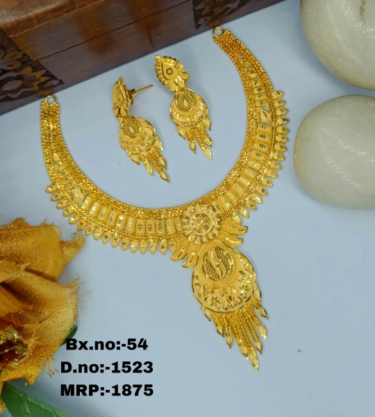 BX-54 One Gram Gold Foaming Designer Necklace Set 0001523