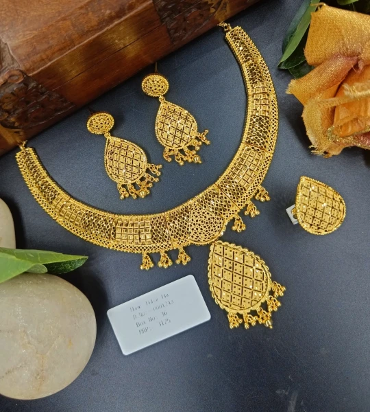 BX-36 One Gram Gold Foaming Dubai Necklace Set 0001243