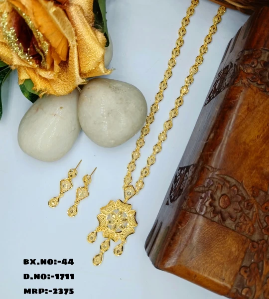 BX-44 One Gram Gold Foaming Dubai Long Necklace Set 0001711